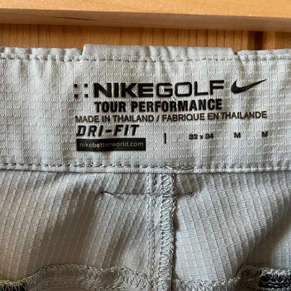 Men’s Nike Golf Pants - Picture 2 of 4